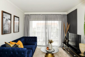 Eirini Elegant - Athena Apartment Fourways